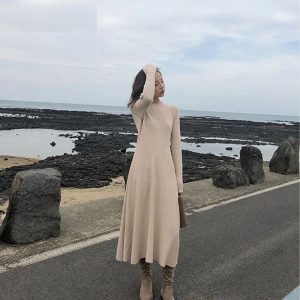 Elegant O-neck Slim Waist Midi Sweater Dress