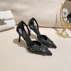 Punk Rivet Belt Buckle High Heels Metal Decor Women’s Pumps 2023 Spring New Pointed Toe Sandals