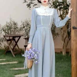 Vintage Embroidery Floral Lantern Sleeve Midi Dress