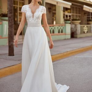 Vintage Wedding Dress Natural Waist Satin Fabric Sweep Lace Bridal Dress